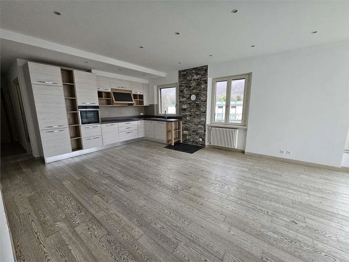 Sonvico, 3.5 pièces loués et rénovés - Photo 4 sur 9