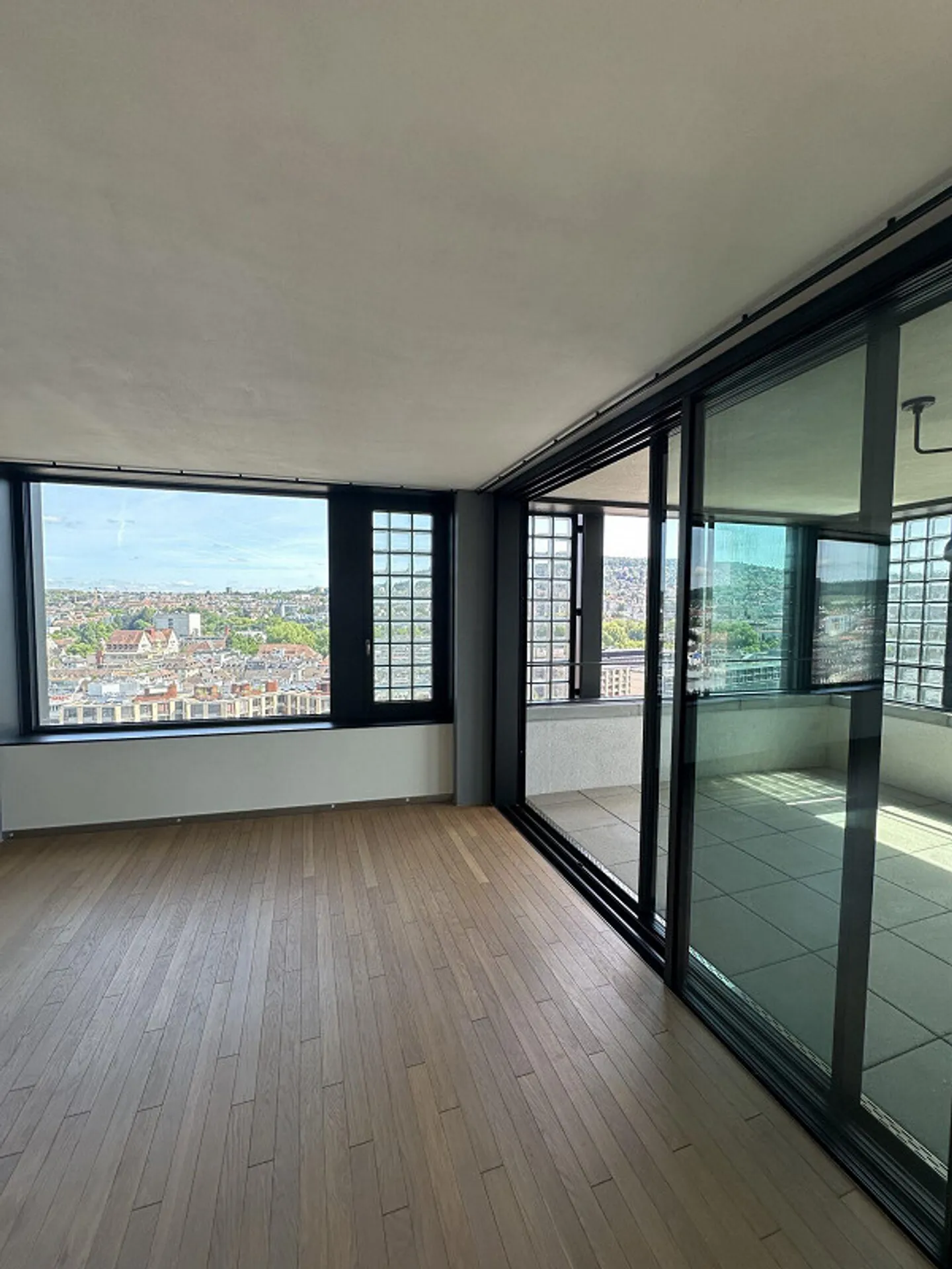 Luxuswohnung mit Stadtblick - Foto 1 von 9