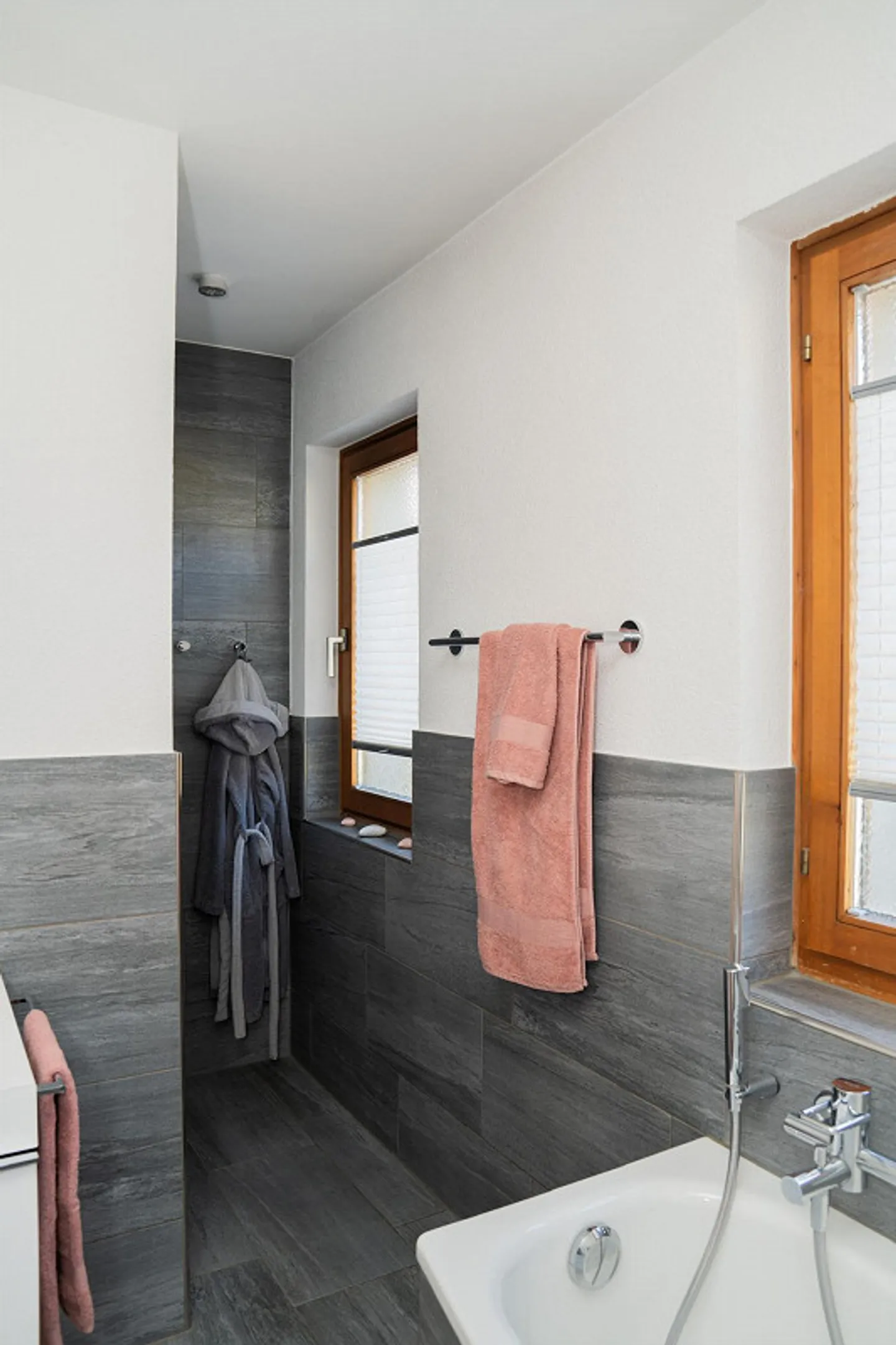 Charmante maison multifamiliale avec 3 appartements - Photo 18 sur 30