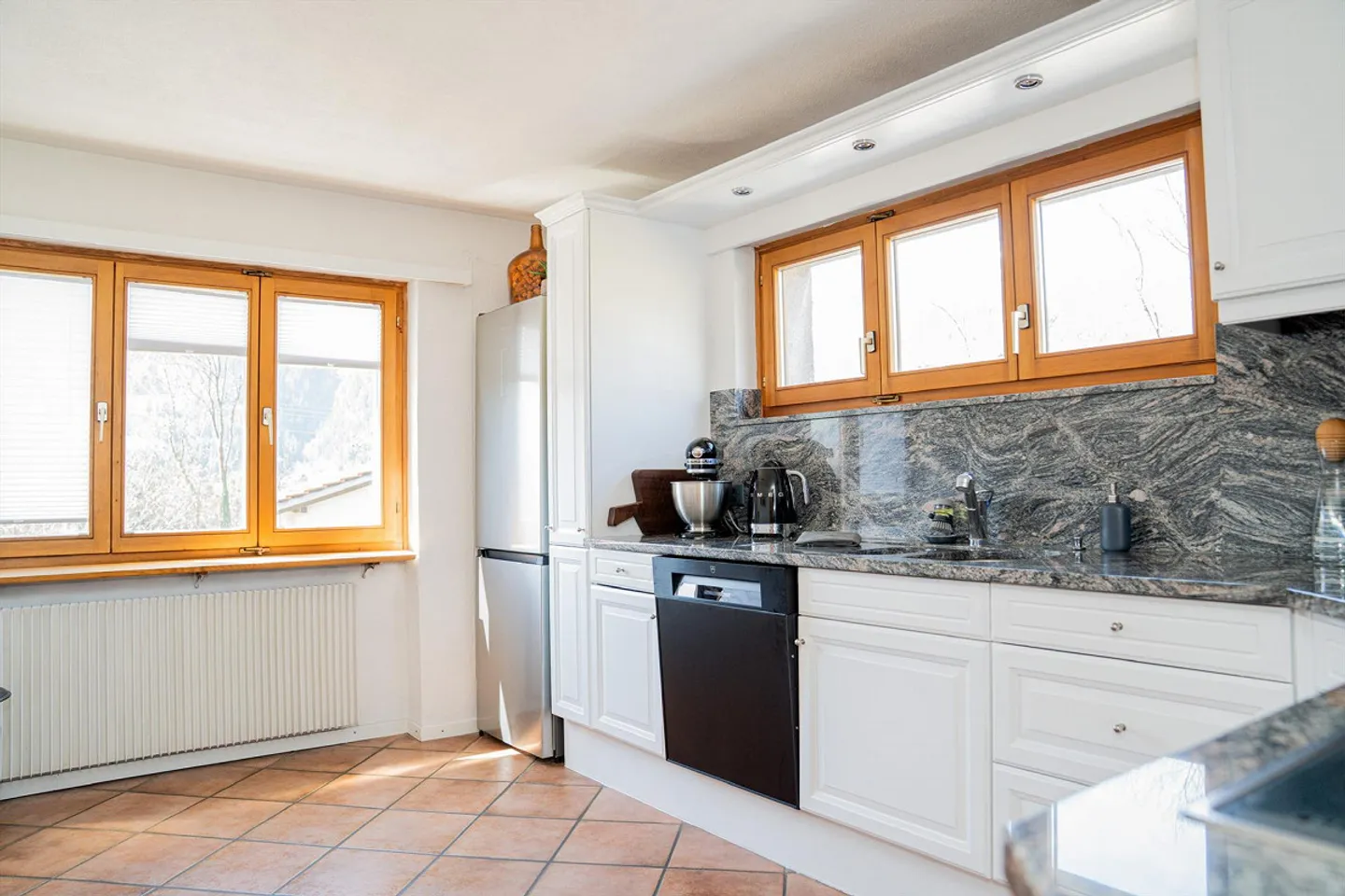 Charmante maison multifamiliale avec 3 appartements - Photo 20 sur 30