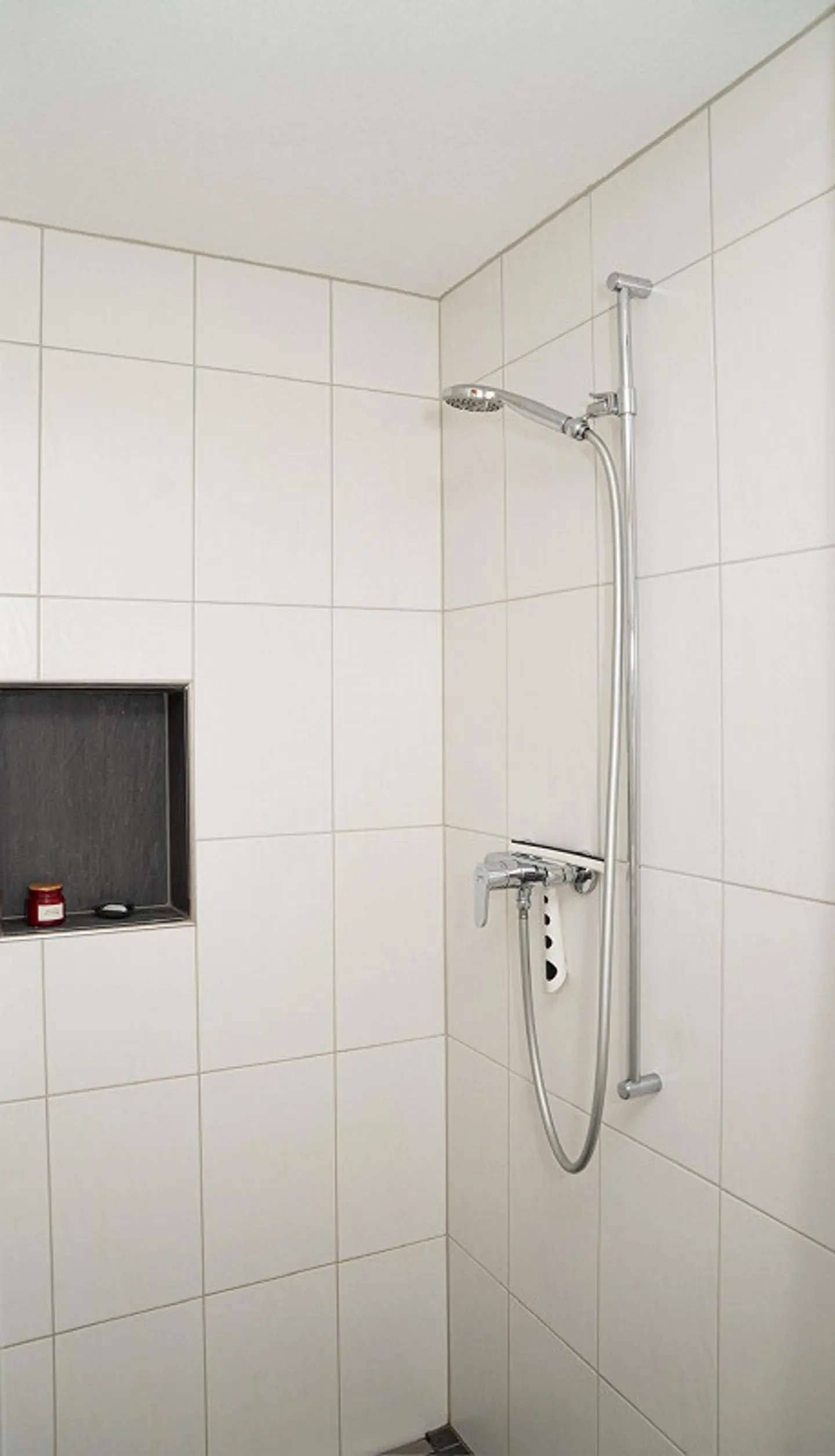 Charmante maison multifamiliale avec 3 appartements - Photo 25 sur 30