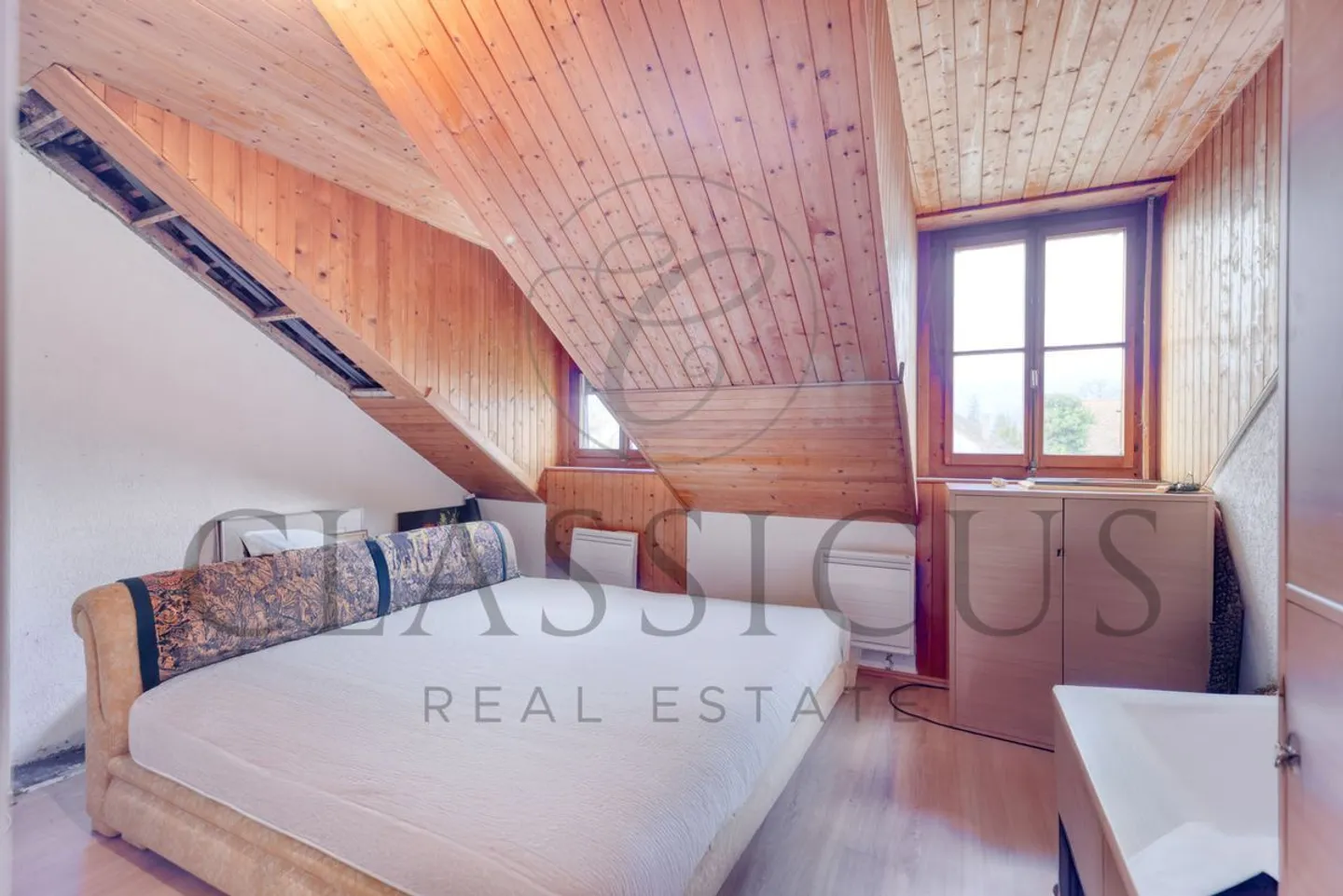 House with 5 rooms and great potential - Photo 5 of 12