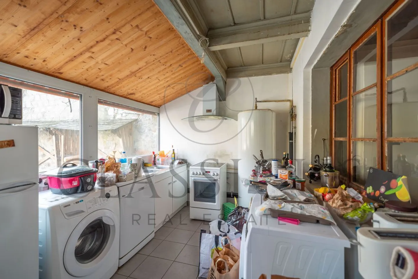 House with 5 rooms and great potential - Photo 12 of 12