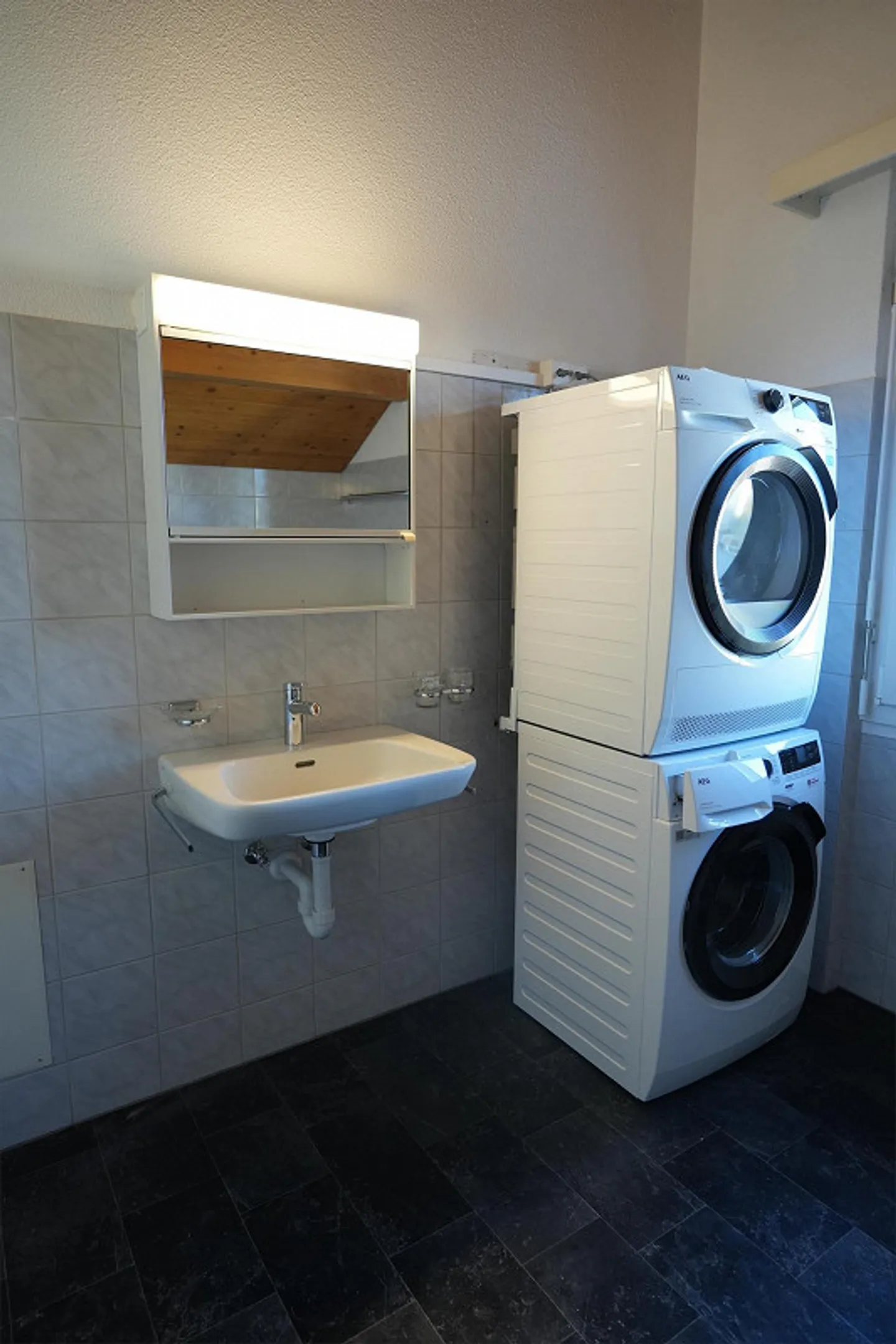 Gemütliche 4½ Zimmer Wohnung mit Balkon - Foto 12 von 14