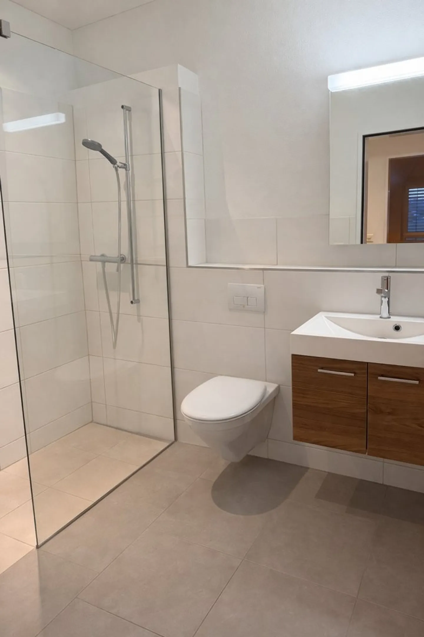 Appartamento moderno 4.5 stanze - Foto 8 di 9
