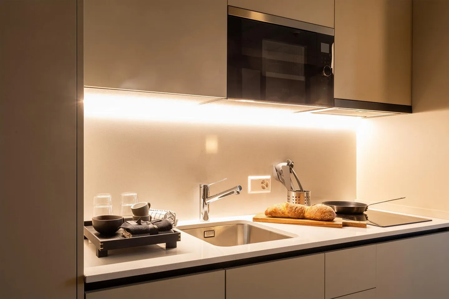 Suite 1-Zimmer-Wohnung möbliert - Foto 9 von 14