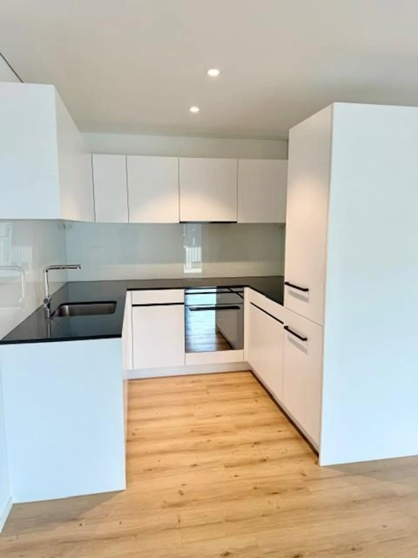 Modernes Apartment in Rapperswil - Foto 2 von 5