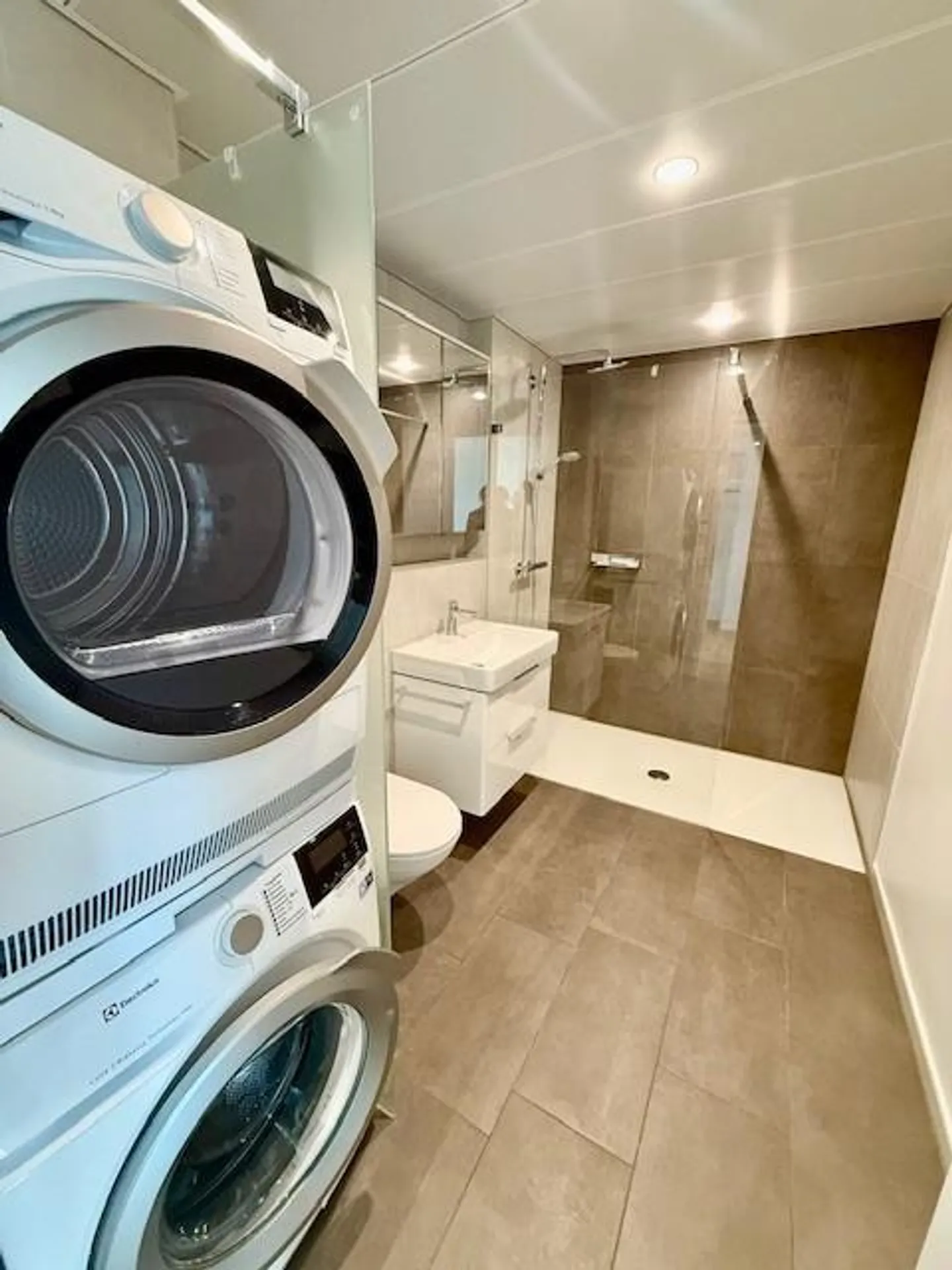 Modernes Apartment in Rapperswil - Foto 3 von 5
