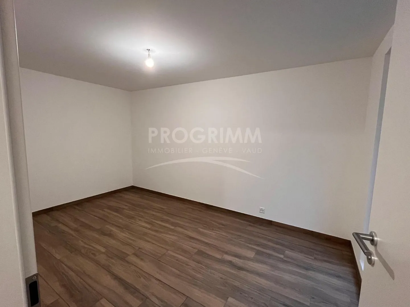 Moderne Villa in Veyrier - Foto 8 von 9