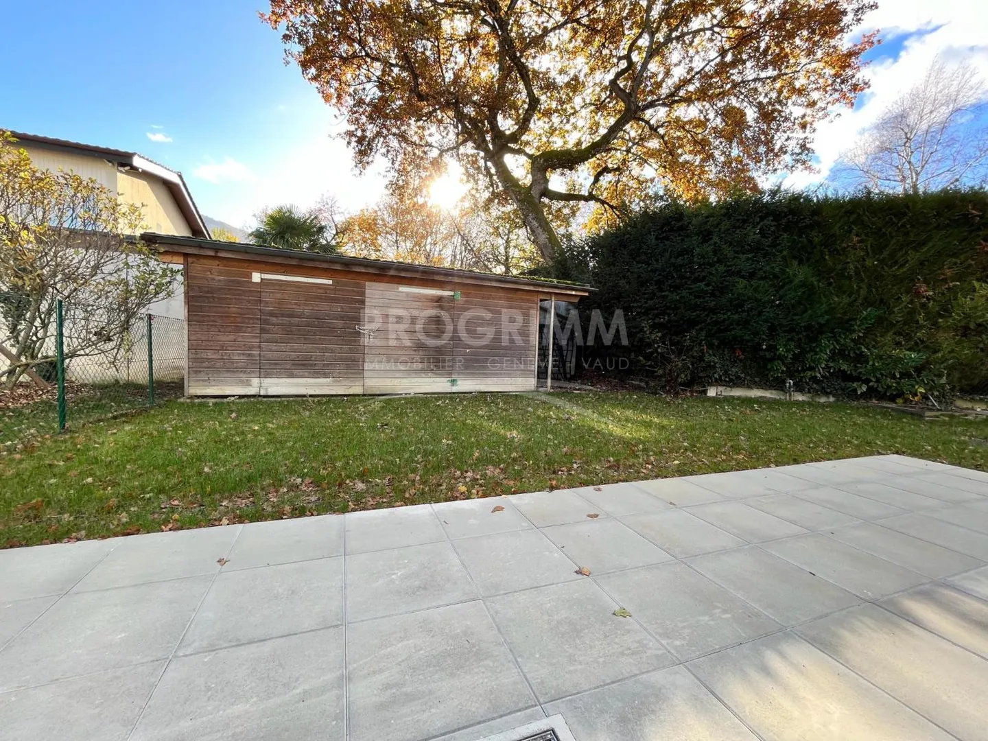 Moderne Villa in Veyrier - Foto 2 von 9