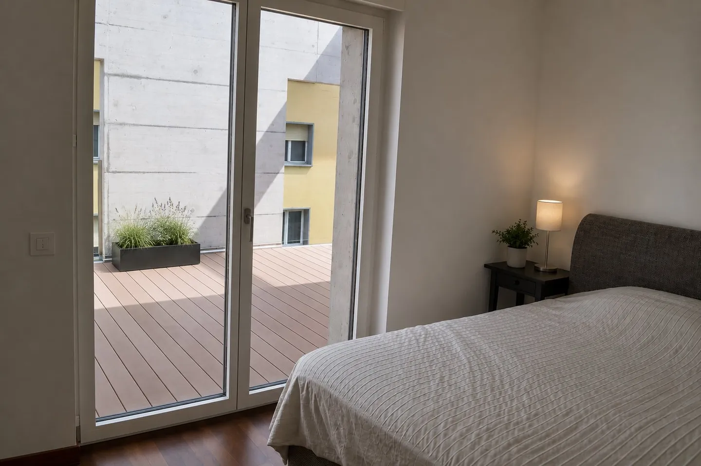 Elegante Wohnung mit Terrasse - Foto 3 von 7