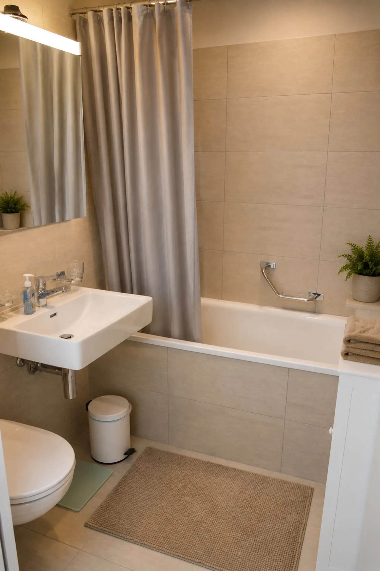 Elegante Wohnung mit Terrasse - Foto 5 von 7