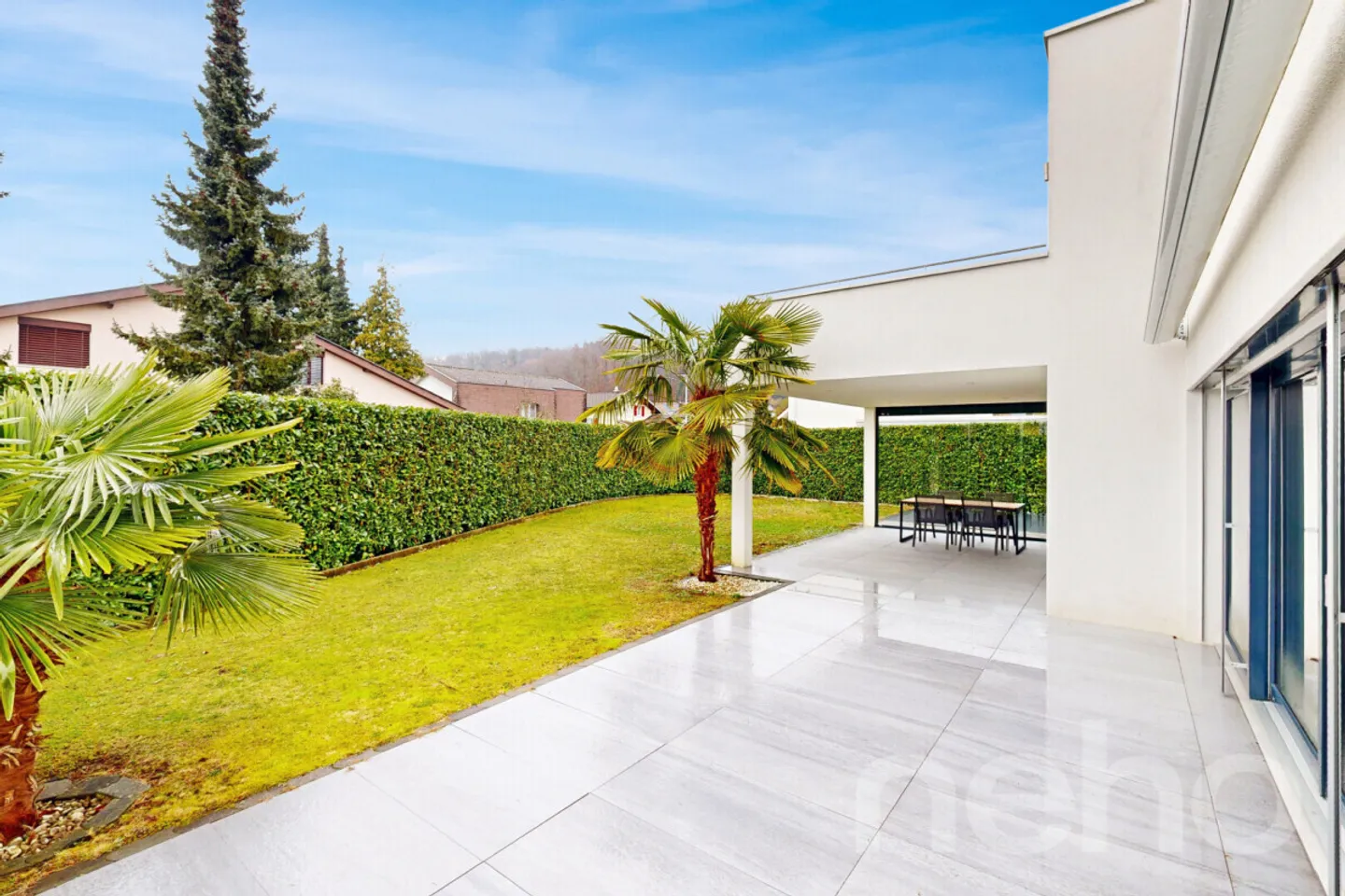 Light-Filled 6.5-Room House in a Quiet Location - Photo 11 of 12