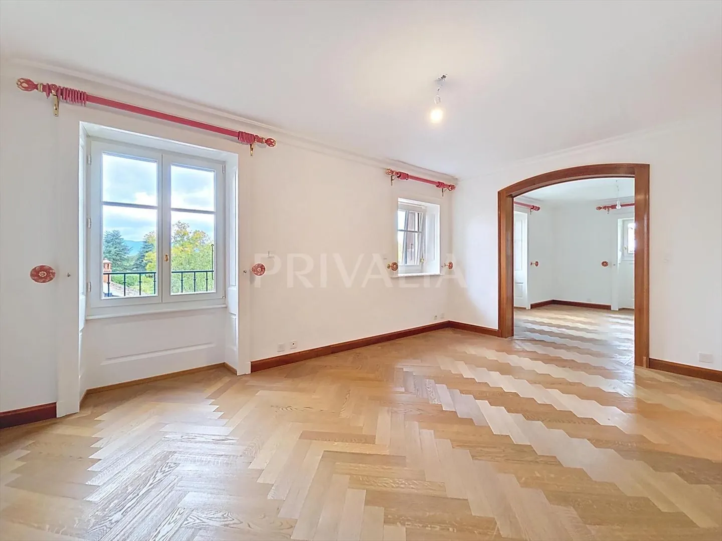 Luxuriöse Residenz aus dem frühen 19. Jahrhundert mit Schwimmbad - Foto 5 von 13