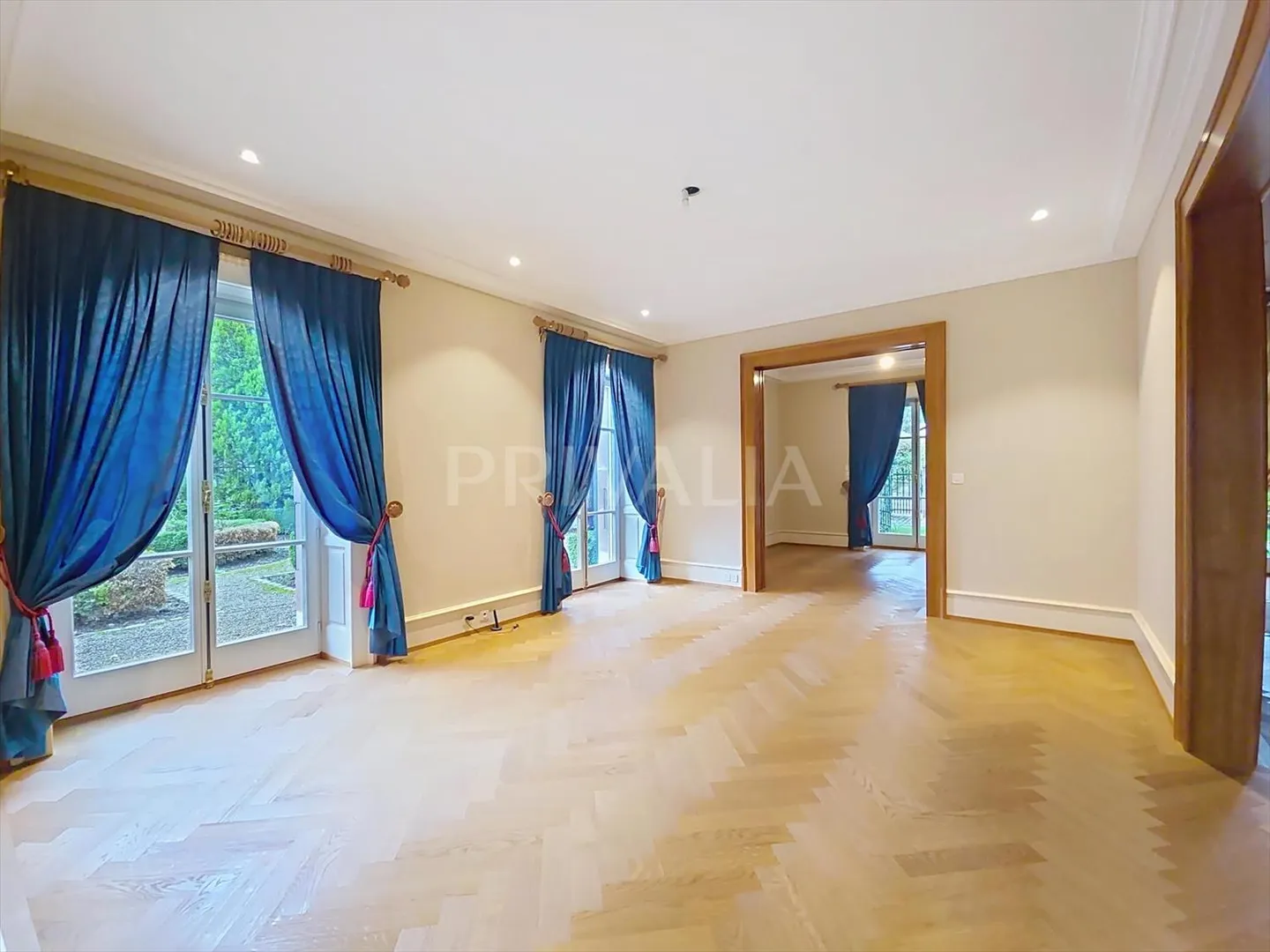 Luxuriöse Residenz aus dem frühen 19. Jahrhundert mit Schwimmbad - Foto 3 von 13