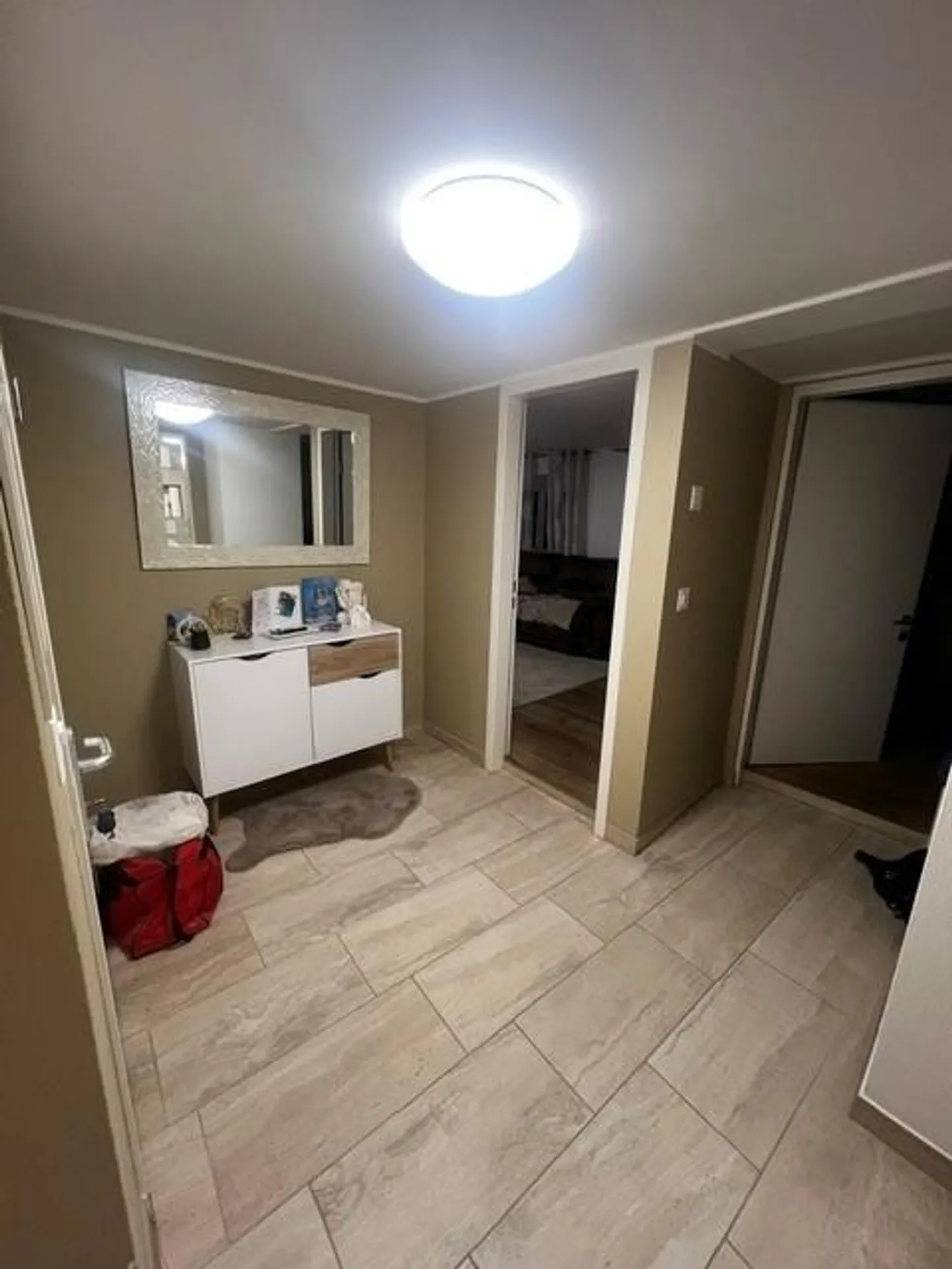 Appartement confortable de 3.5 pièces - Photo 2 sur 7