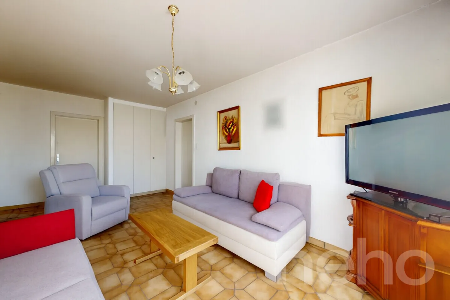 Appartement 3,5 pièces avec chambre indépendante - Photo 2 sur 12