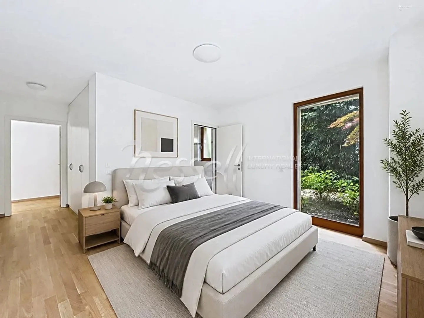 Charming Garden Apartment - Photo 5 of 10