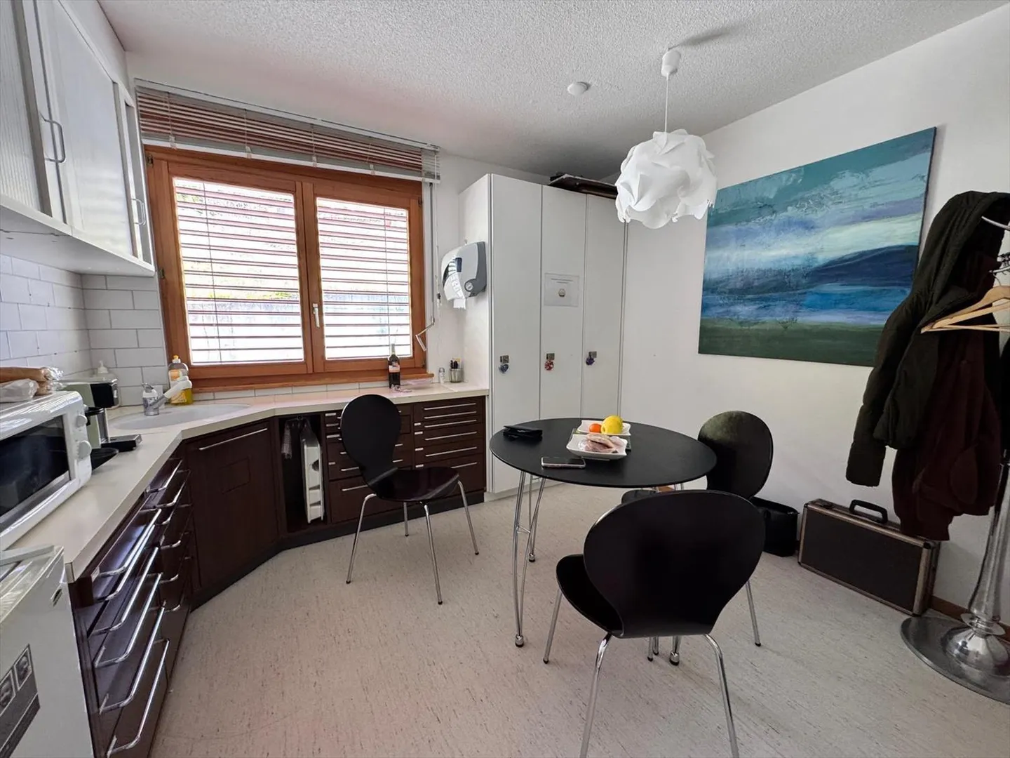 Commerce - Photo 5 of 11