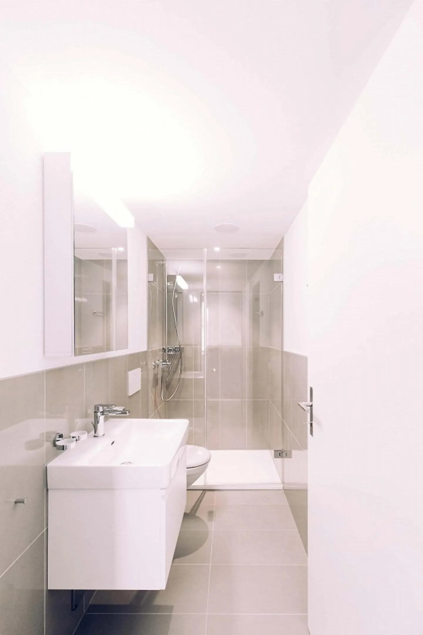 Moderno appartamento 2.5 in HP con eSmart & eAccess - Foto 3 di 6