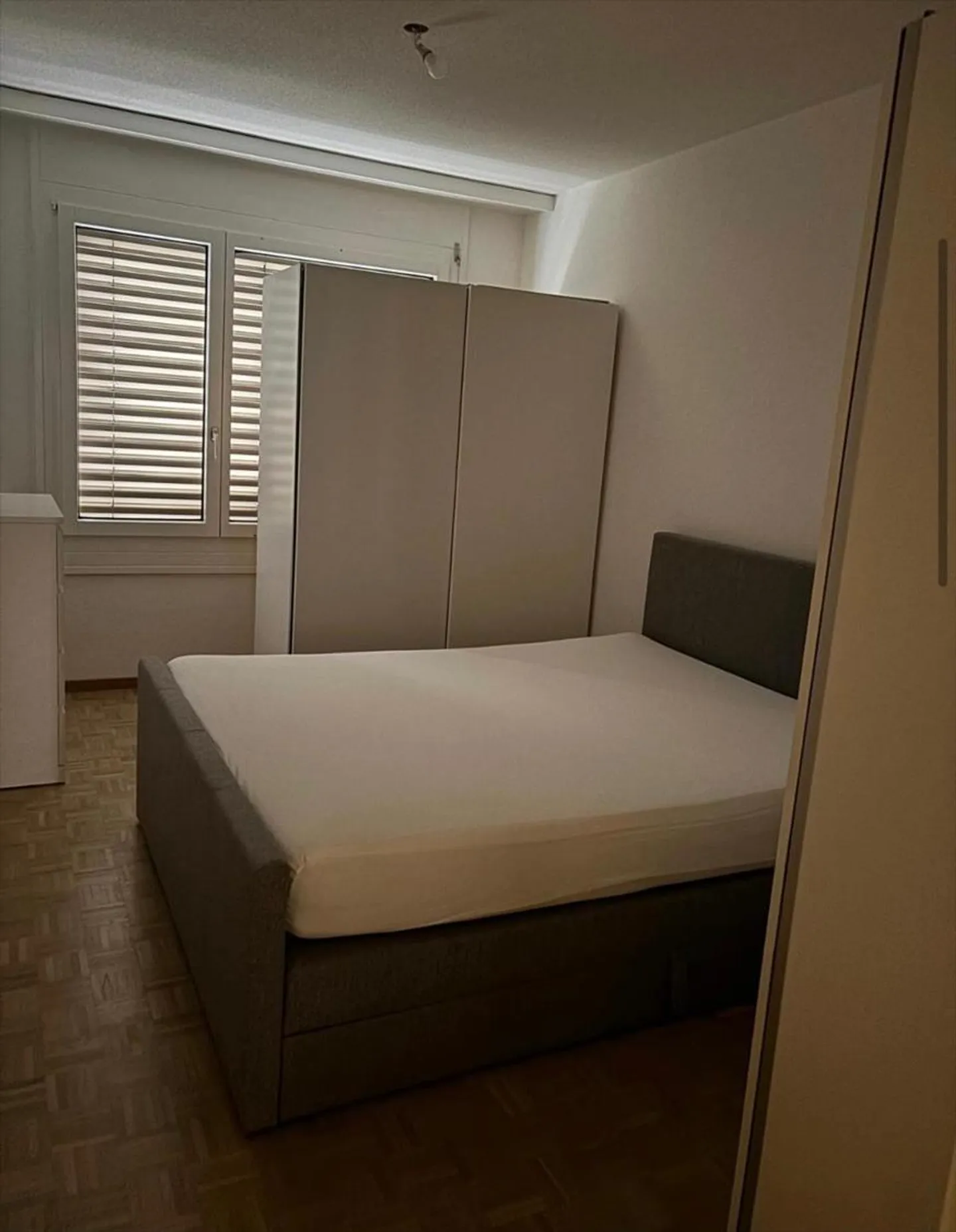 Ampio appartamento con 3 camere nel quartiere Florissant - Foto 5 di 5