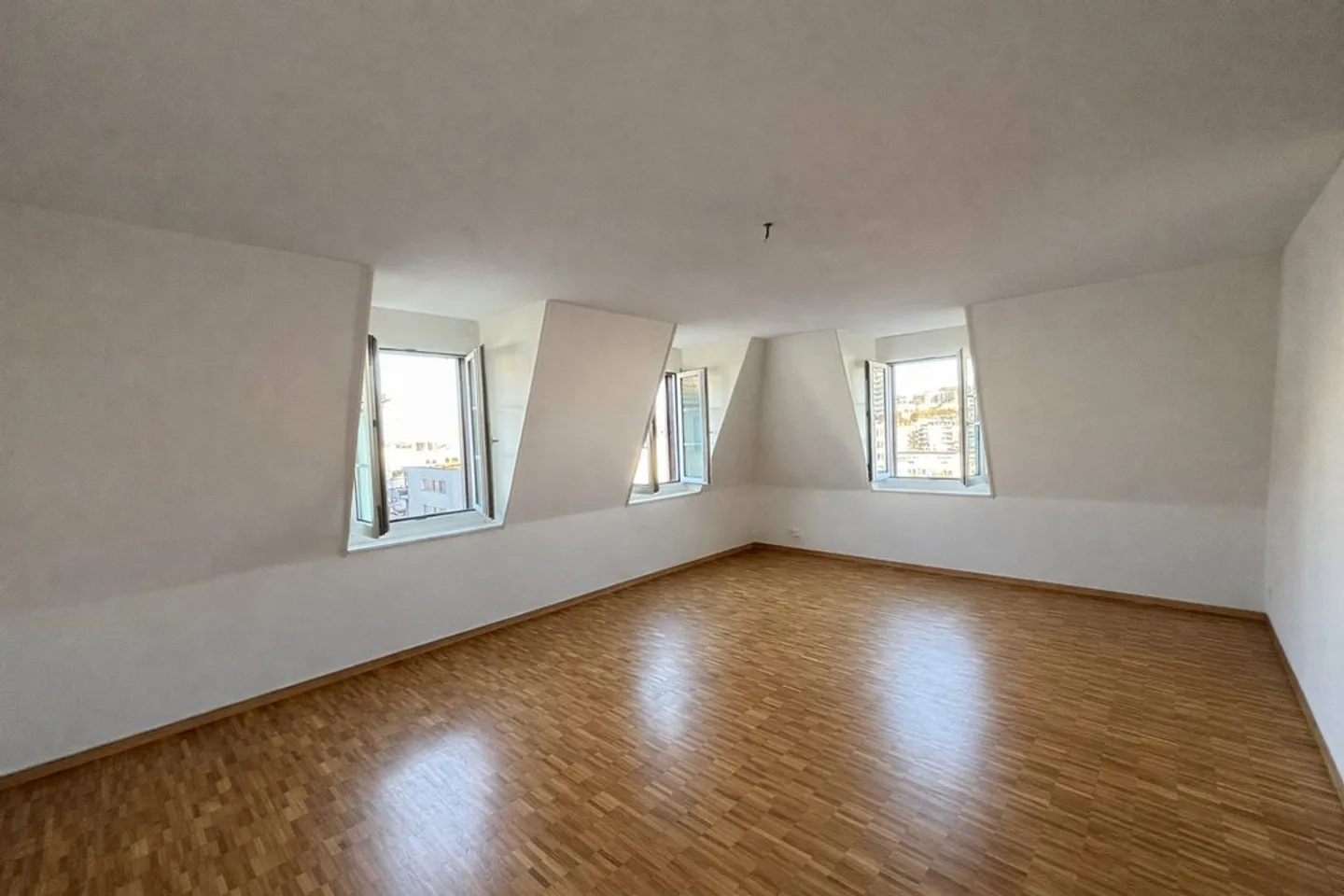 Appartamento affascinante 3,5 locali - Foto 3 di 9