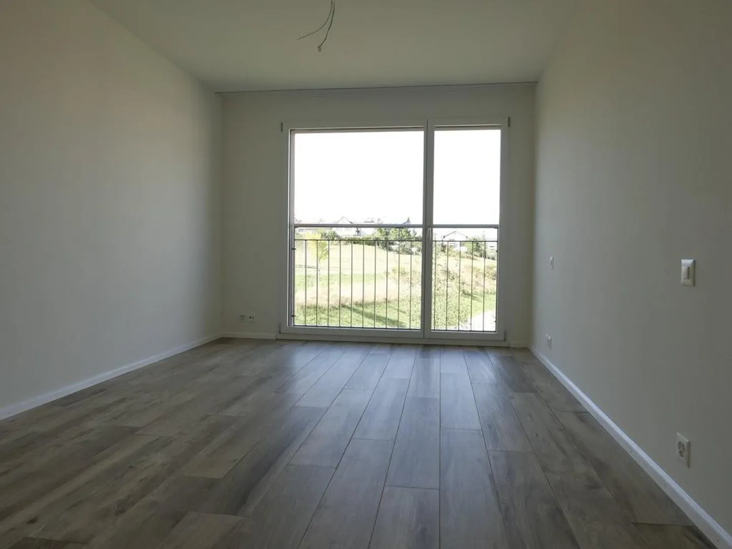 Moderne Wohnung mit Balkon - Foto 5 von 9