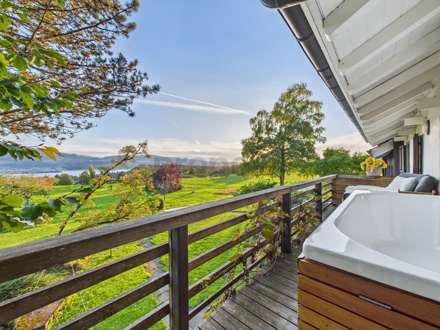 Maison de campagne idyllique avec vue sur le lac et les montagnes - Photo 8 sur 13
