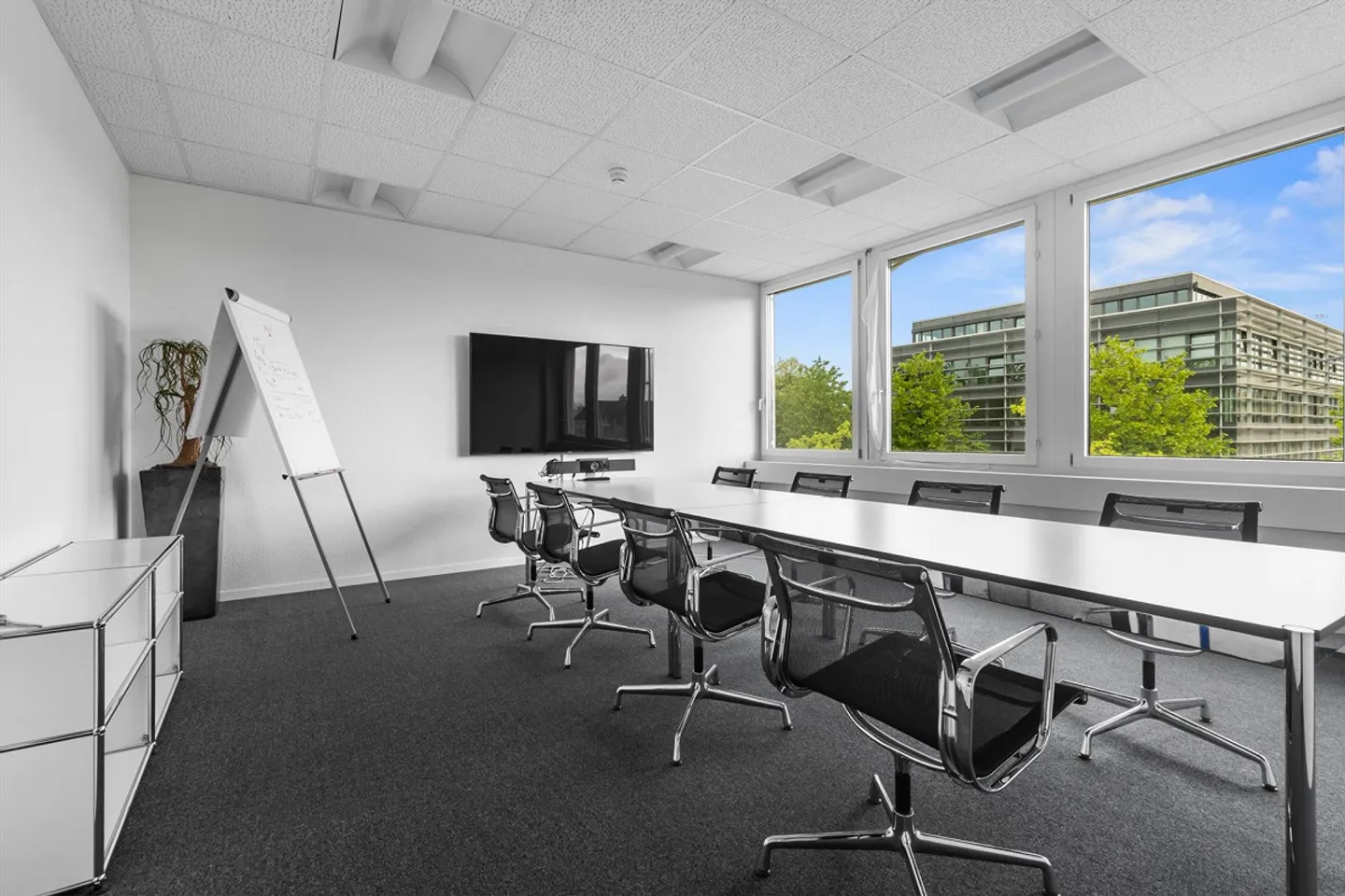 Bureaux et espaces commerciaux abordables - Espaces flexibles selon vos besoins - Photo 3 sur 9