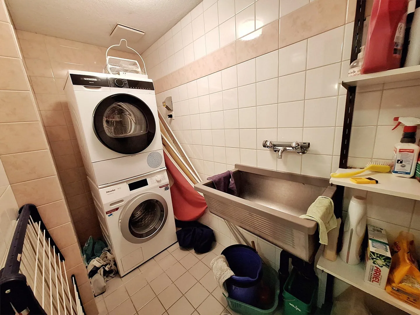 Spacious 3.5-room apartment with balcony in a quiet old town alley - Photo 11 of 11