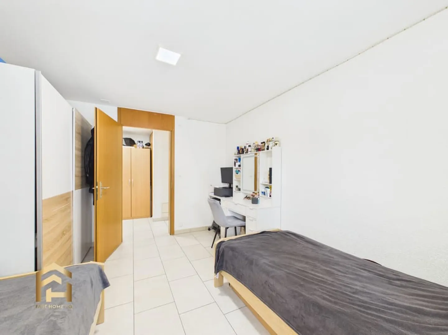 Bright 4.5-room apartment with balcony and garden seating area in Brig-Glis - Photo 9 of 13