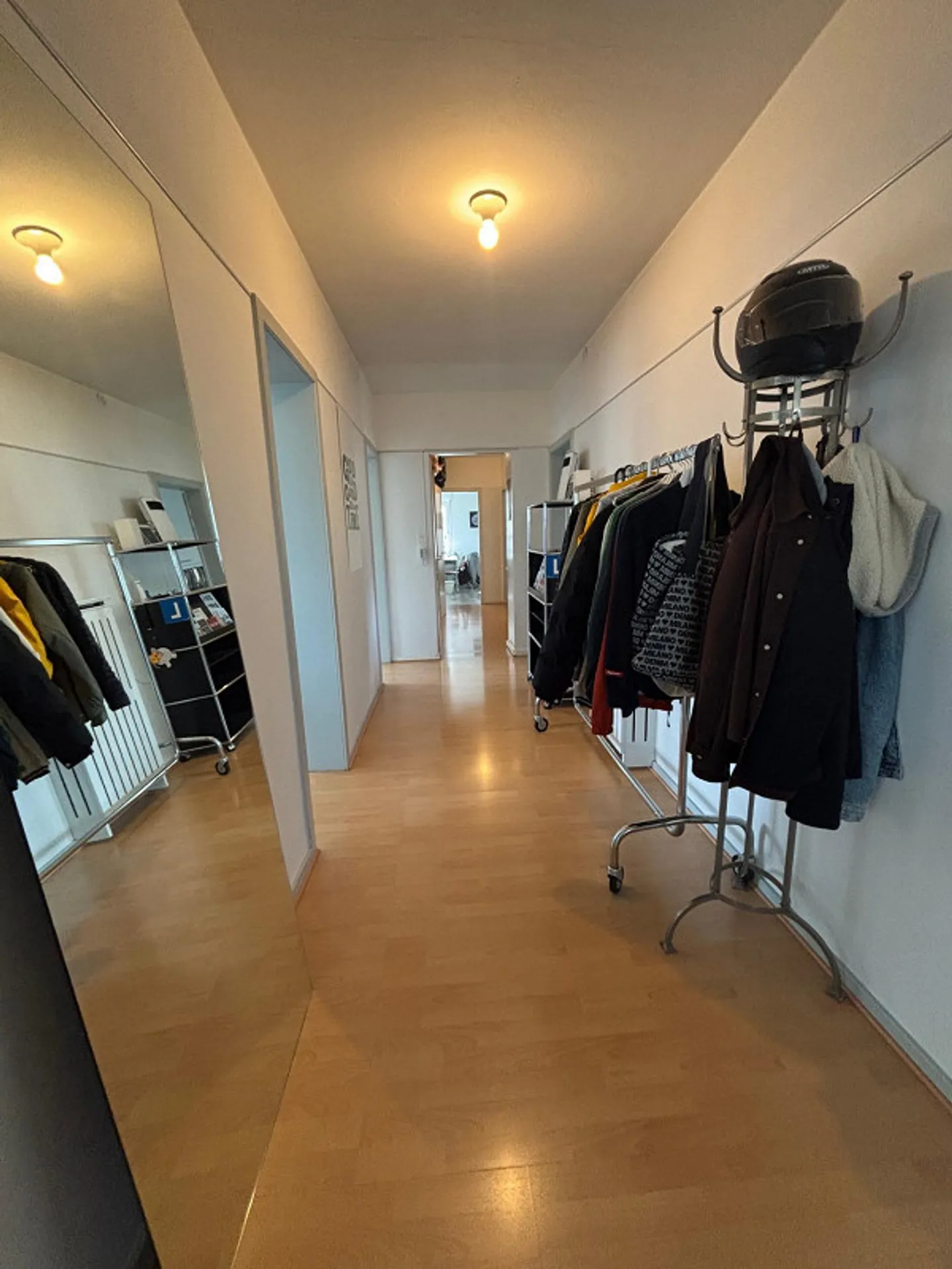 Spacious Family Apartment - Photo 9 of 10