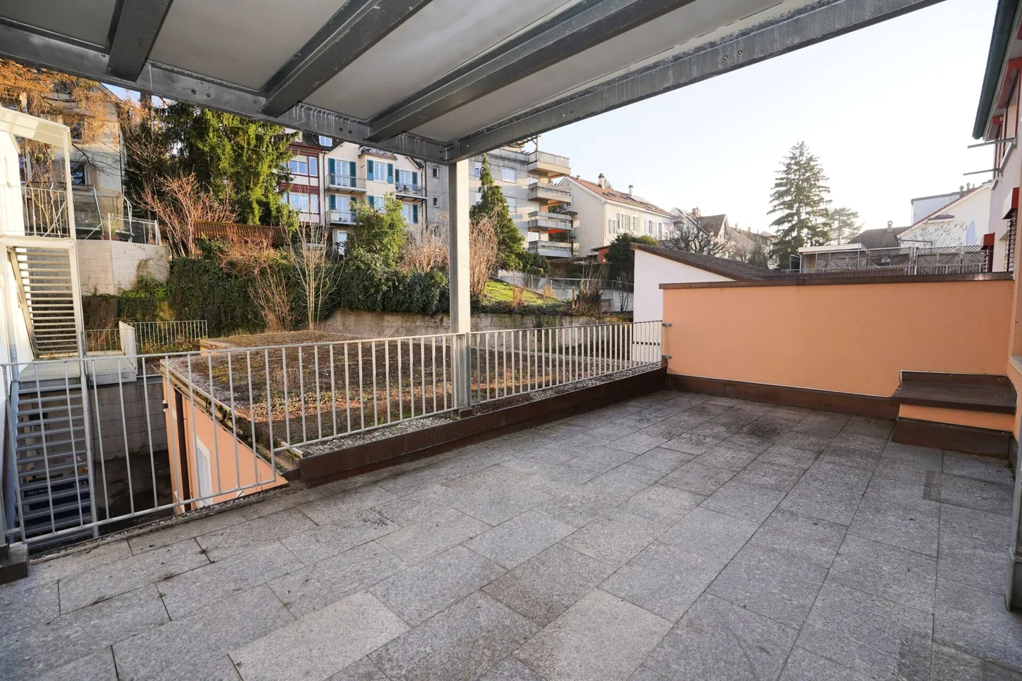 Appartamento 3.5 locali con grande terrazza, vicino al centro di Basilea - Foto 5 di 9