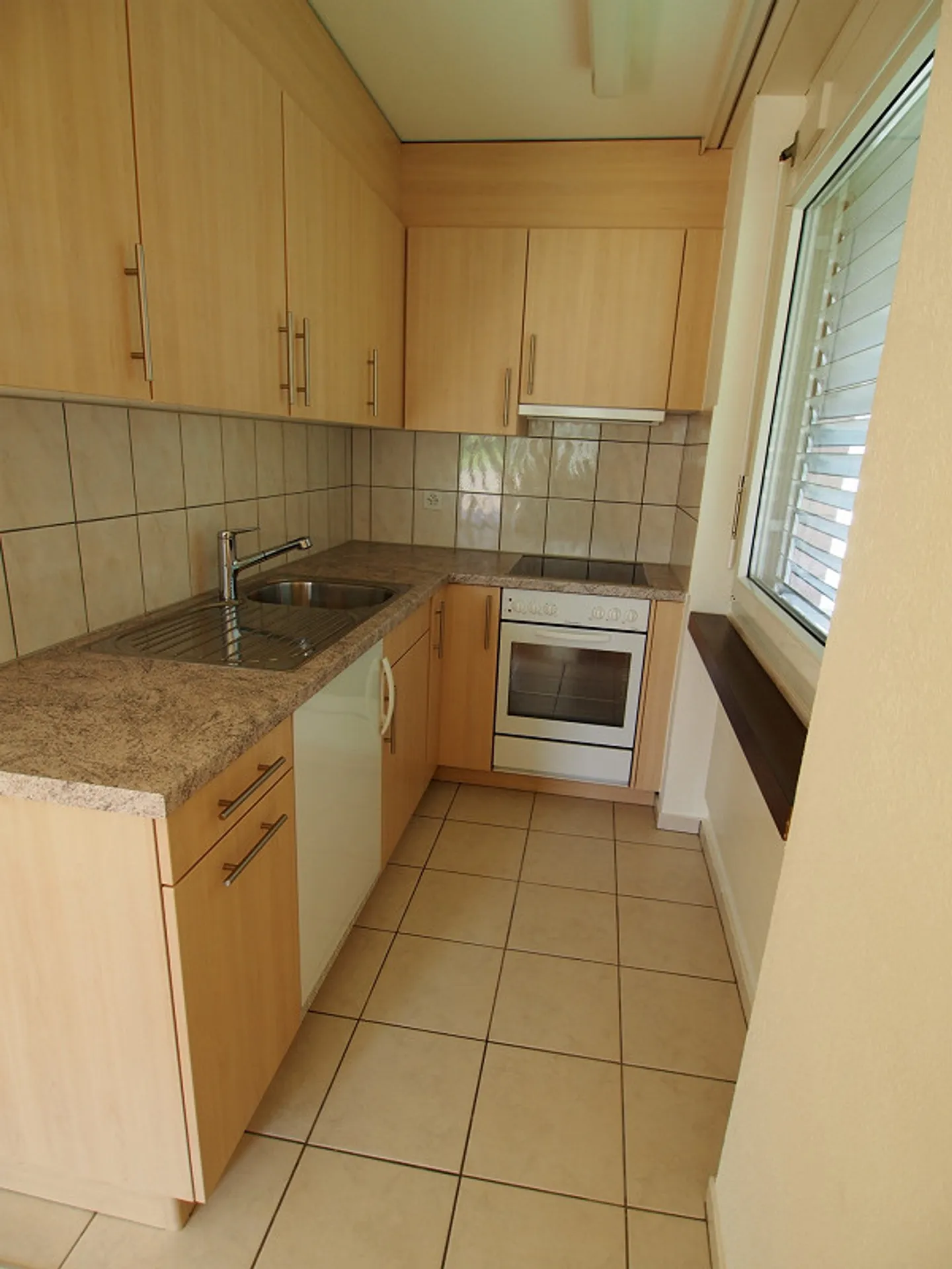 Appartamento soleggiato di 2.5 locali - Foto 2 di 6