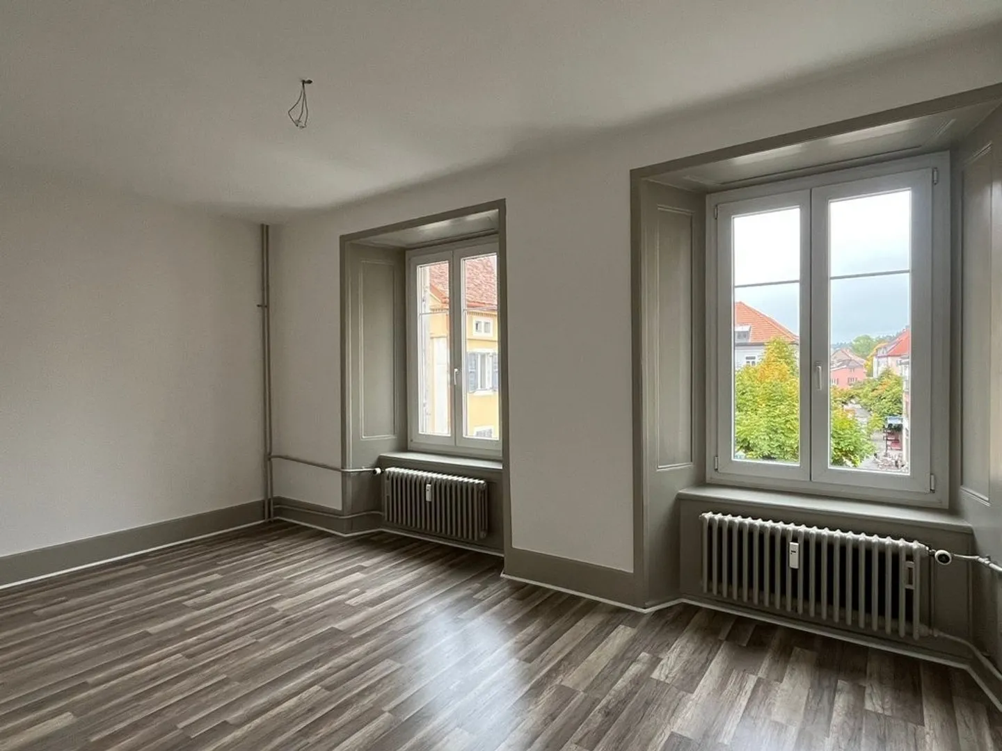 Nice 4.5 room apartment for rent in La Chaux-de-Fonds from 01.09.2025 - Photo 5 of 7