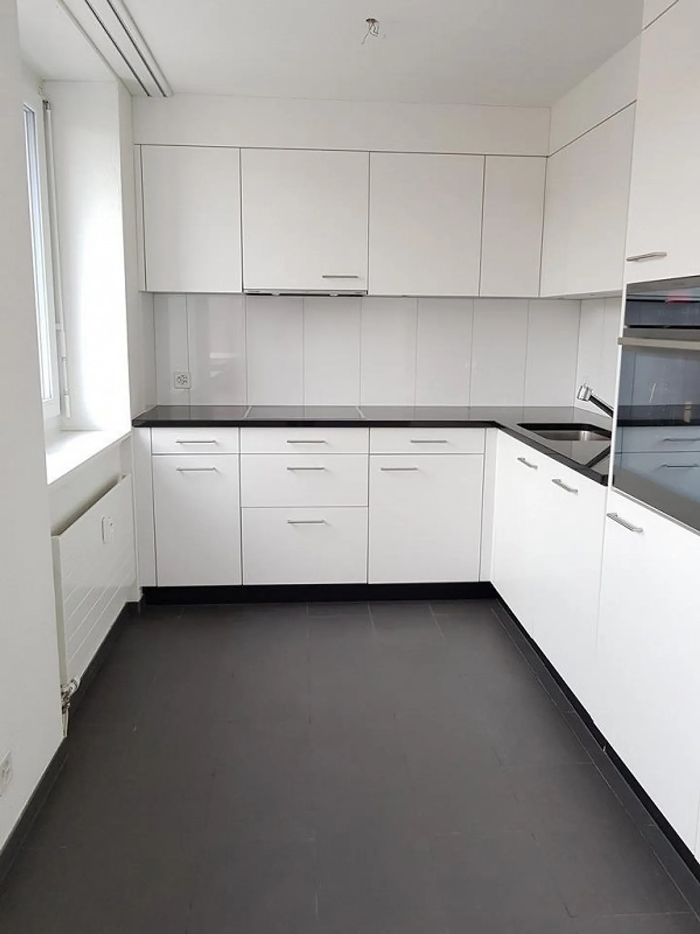 Appartement 4.5 pièces près de la zone de loisirs à louer - Photo 2 sur 9