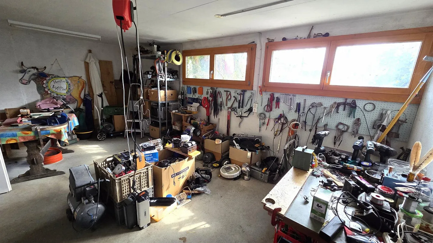 Detached single-family house with a separate apartment and many extras - Photo 14 of 22