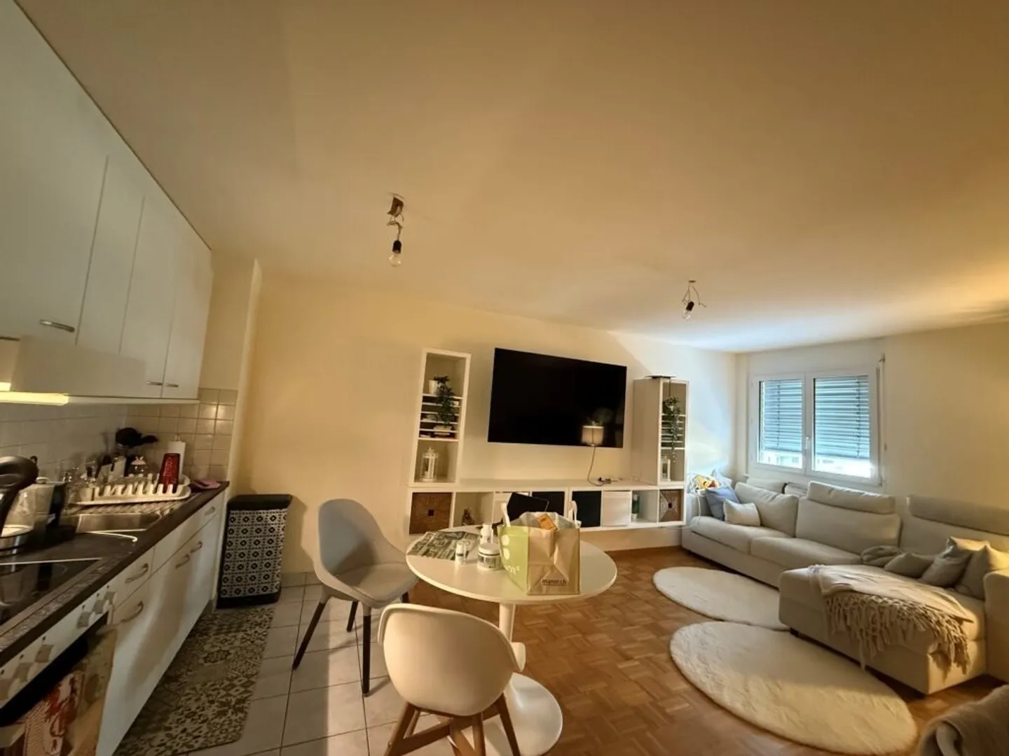 1,5-Zimmer-Wohnung im 3. Stock in Vevey - Foto 2 von 4