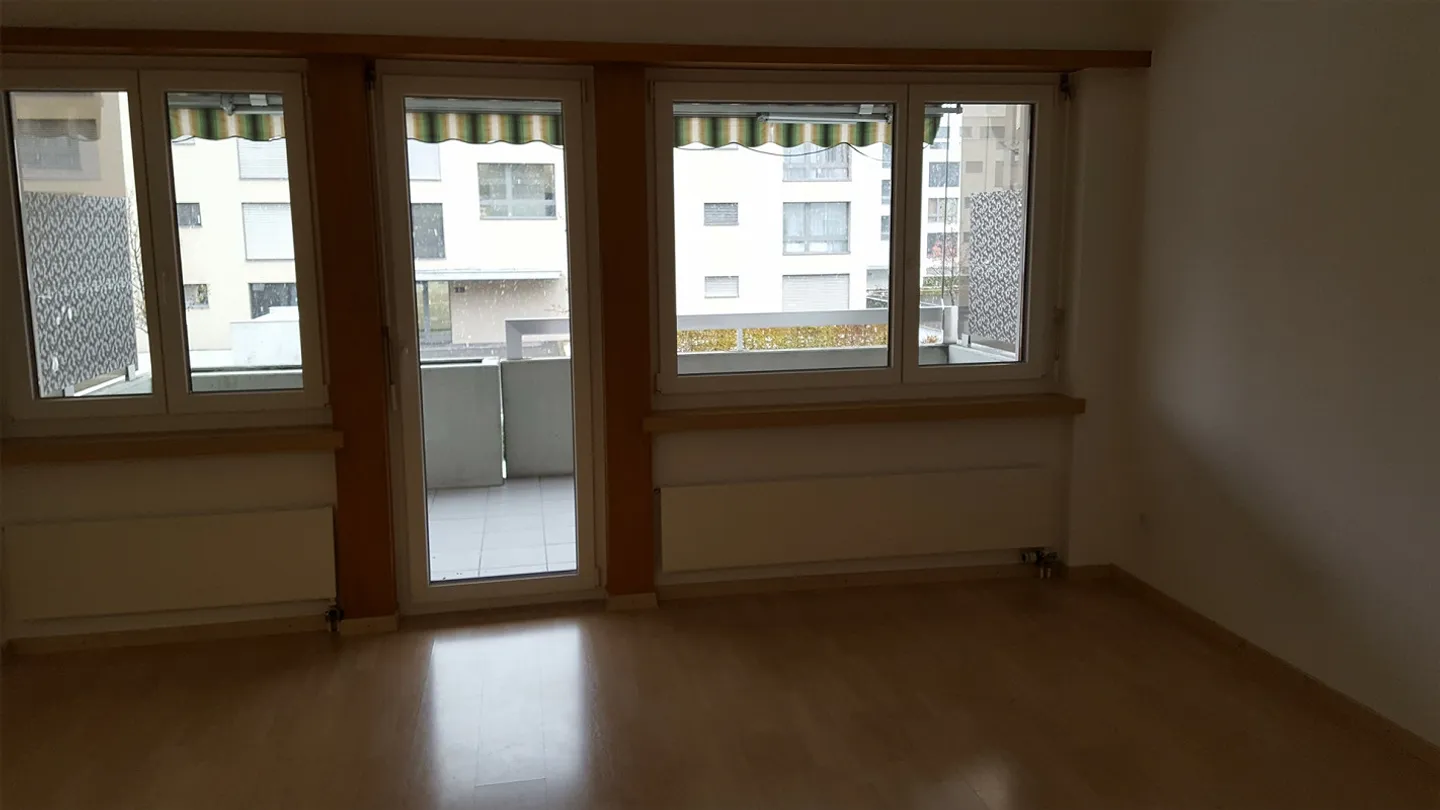 appartement lumineux 2 1/2 pièces - Photo 8 sur 9