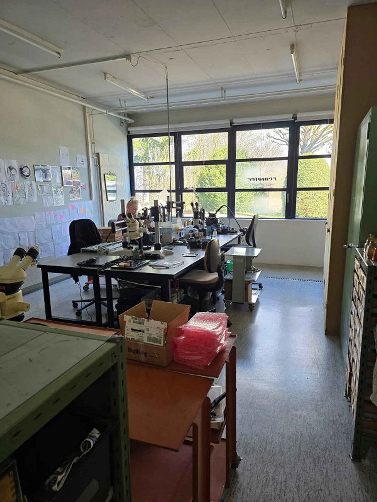 Commercial or garage spaces - Photo 3 of 4