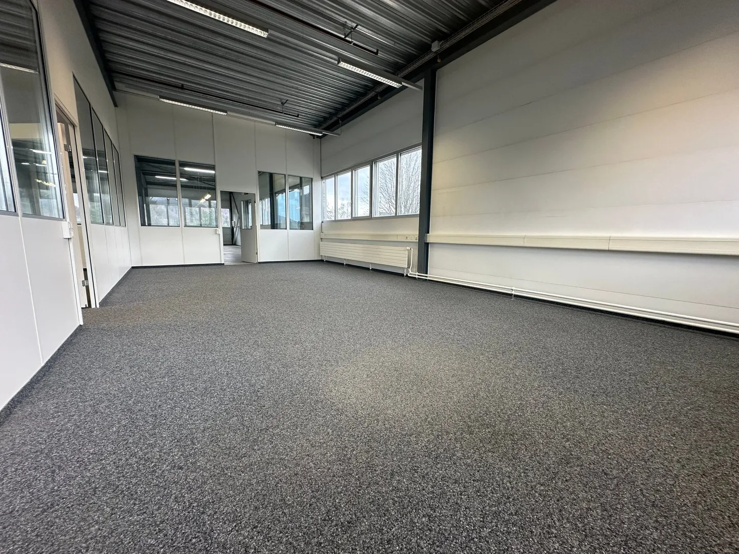 Helle Gewerbefläche im 1. OG an der Sagmattstrasse 13 - Foto 3 von 11