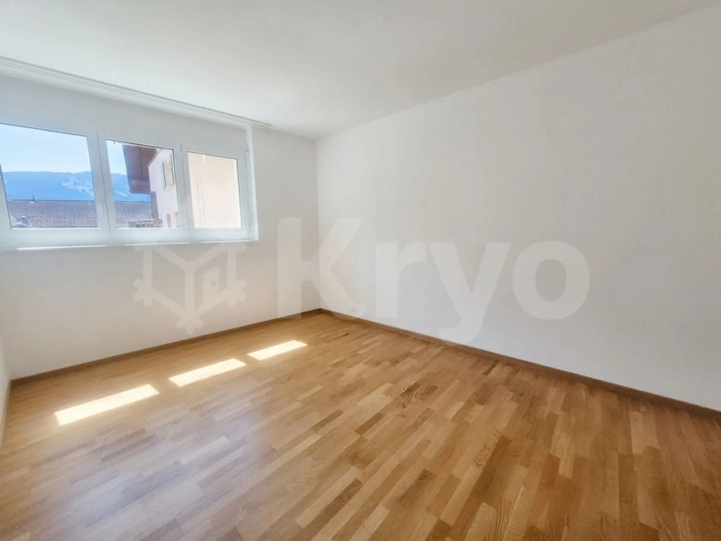 ERDE - APPARTEMENT SPACIEUX DE 4.5 PIÈCES AVEC TERRASSE - Photo 10 sur 12