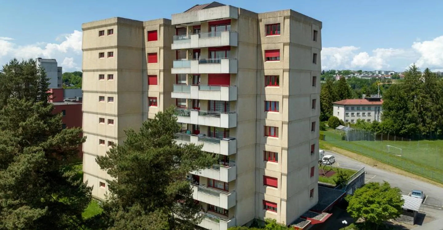 Appartement 4.5 pièces rénové - Photo 1 sur 1