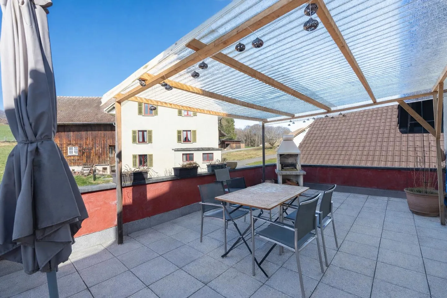 Charmante maison individuelle dans un quartier résidentiel exclusif - Photo 12 sur 16