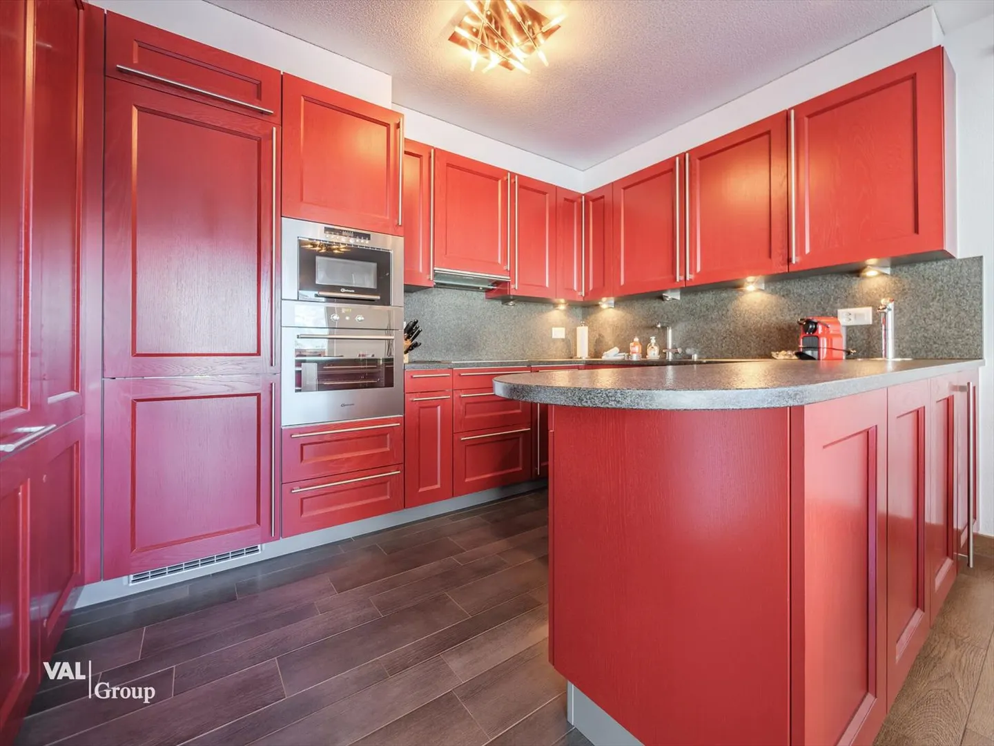 Exklusiver 5 Sterne Wohnraum mit Wellnesskomfort - Foto 6 von 13