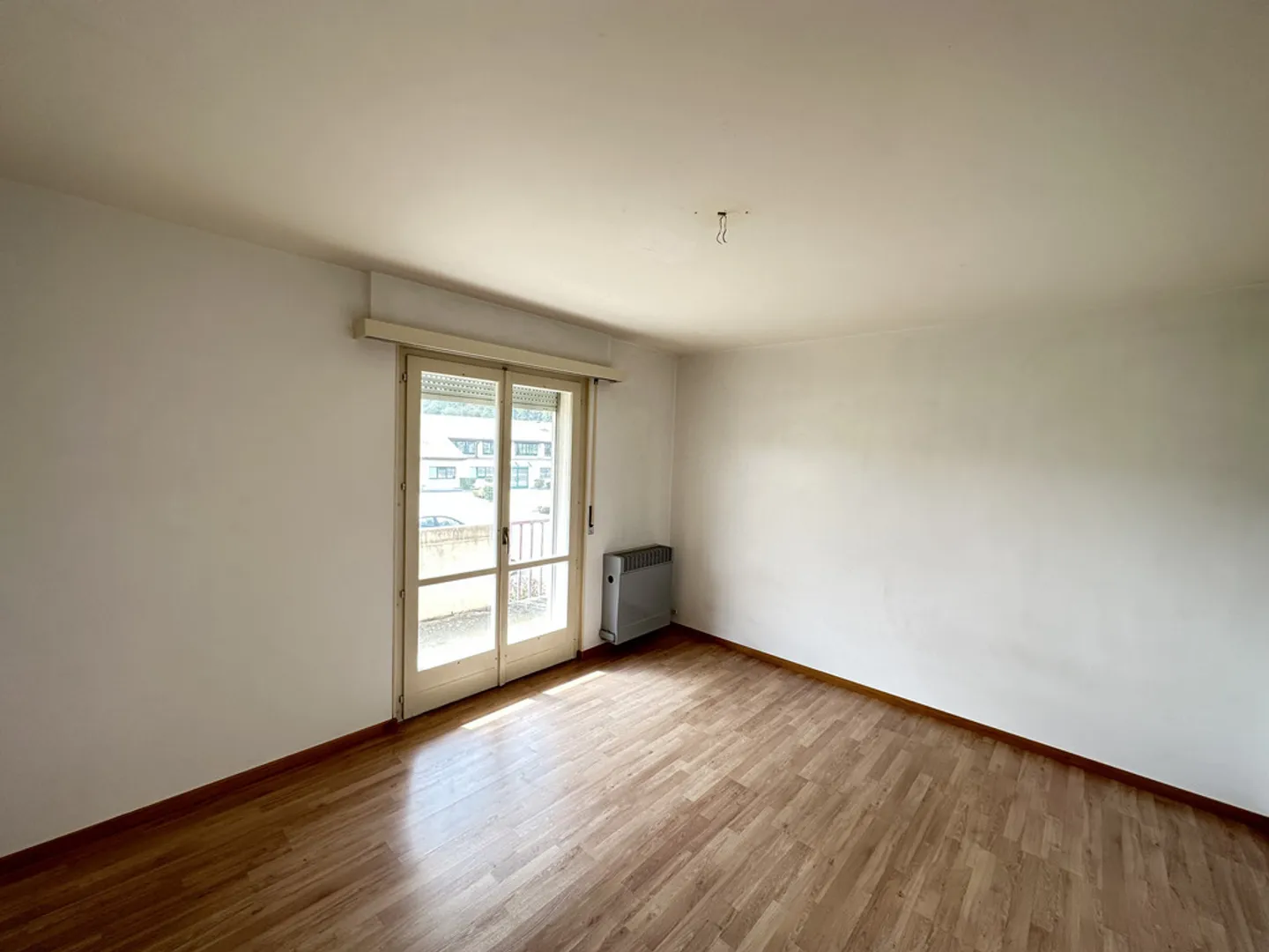 Appartement Charmant avec Balcon - Photo 3 sur 8