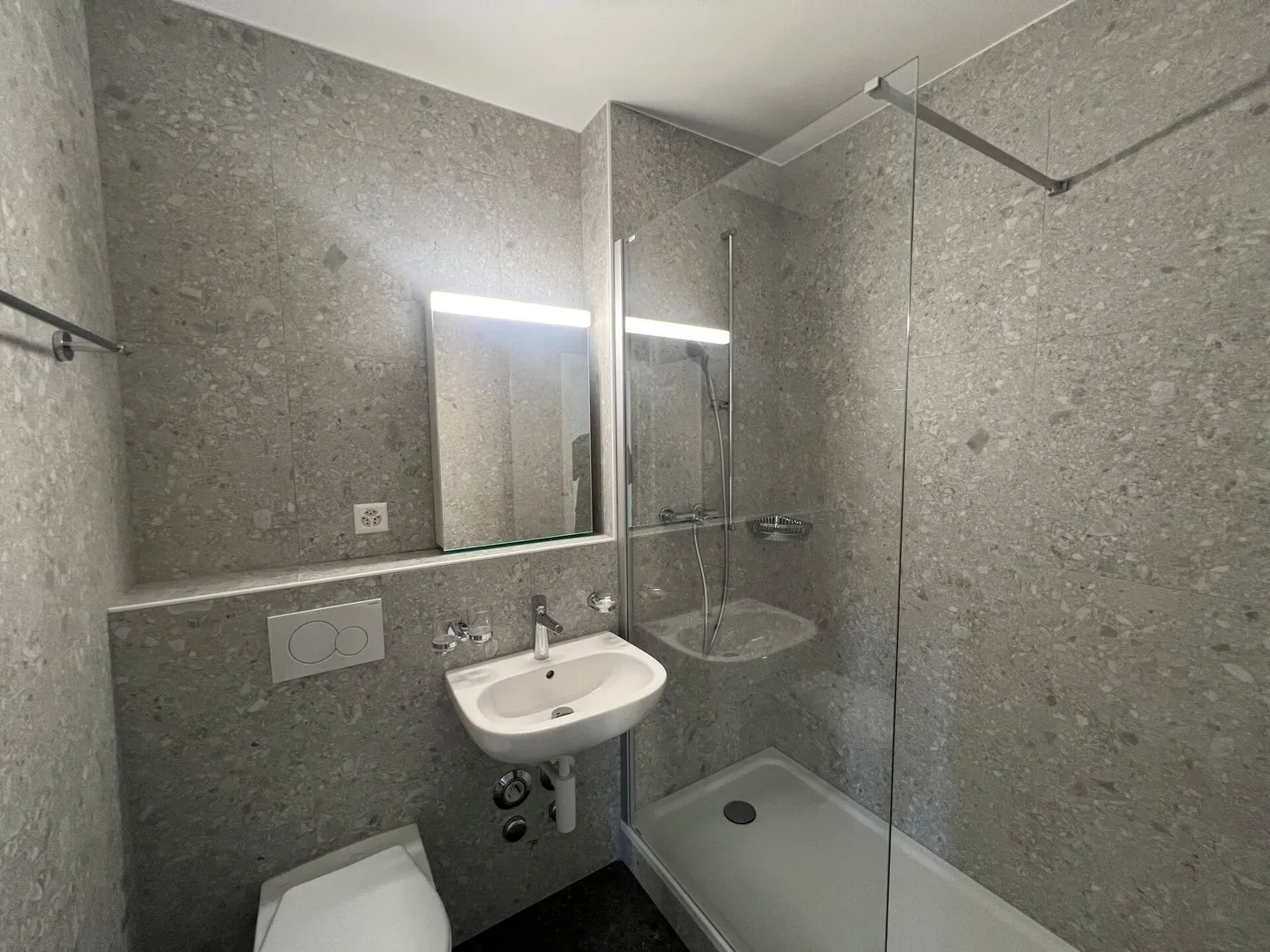 Appartement rénové au Locle - Photo 4 sur 6