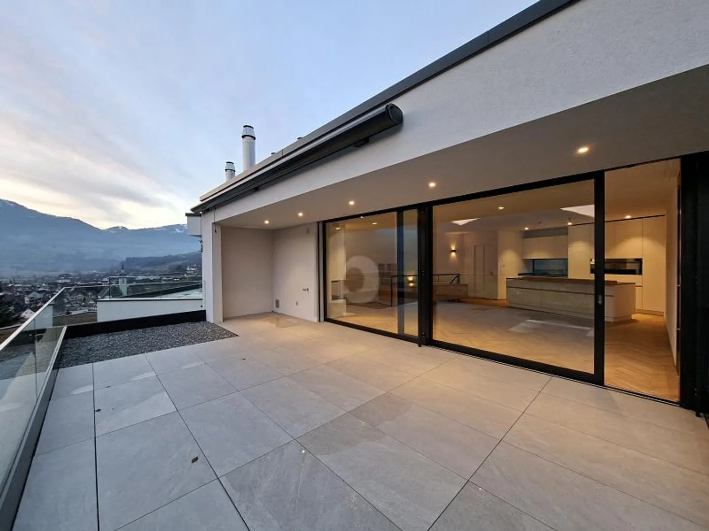 Casa bifamiliare in affitto - Foto 1 di 6