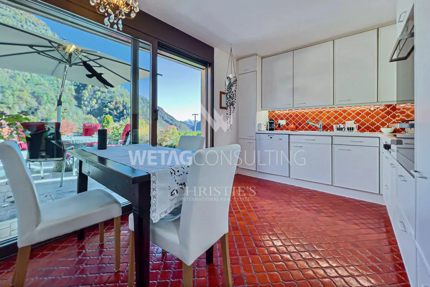 Elegante & moderne Villa mit Innenpool zu verkaufen in Crana, auch ... - Foto 5 von 13