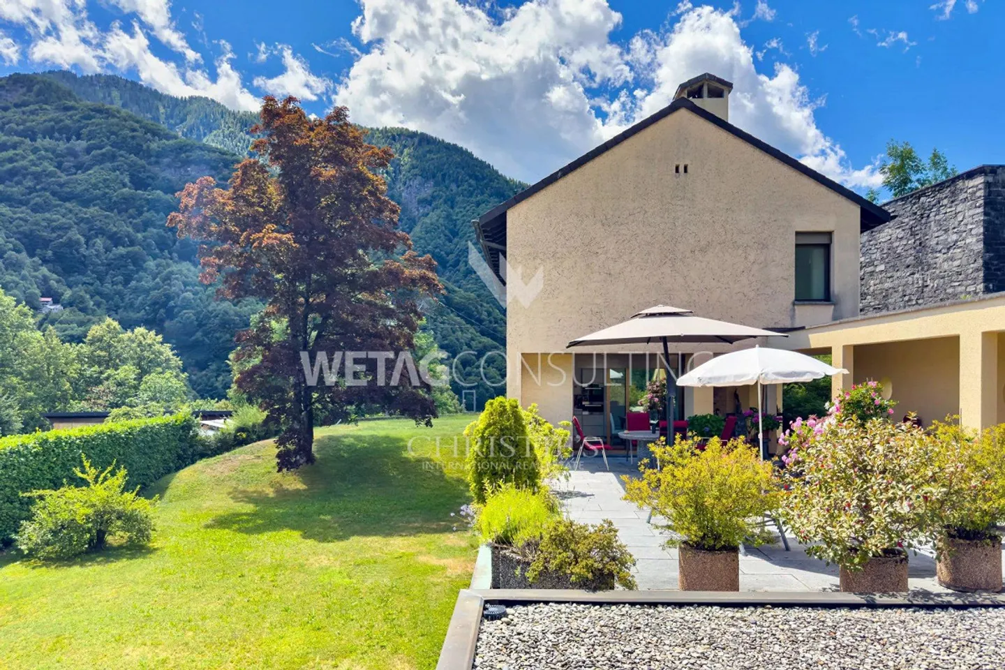 Elegante & moderne Villa mit Innenpool zu verkaufen in Crana, auch ... - Foto 12 von 13
